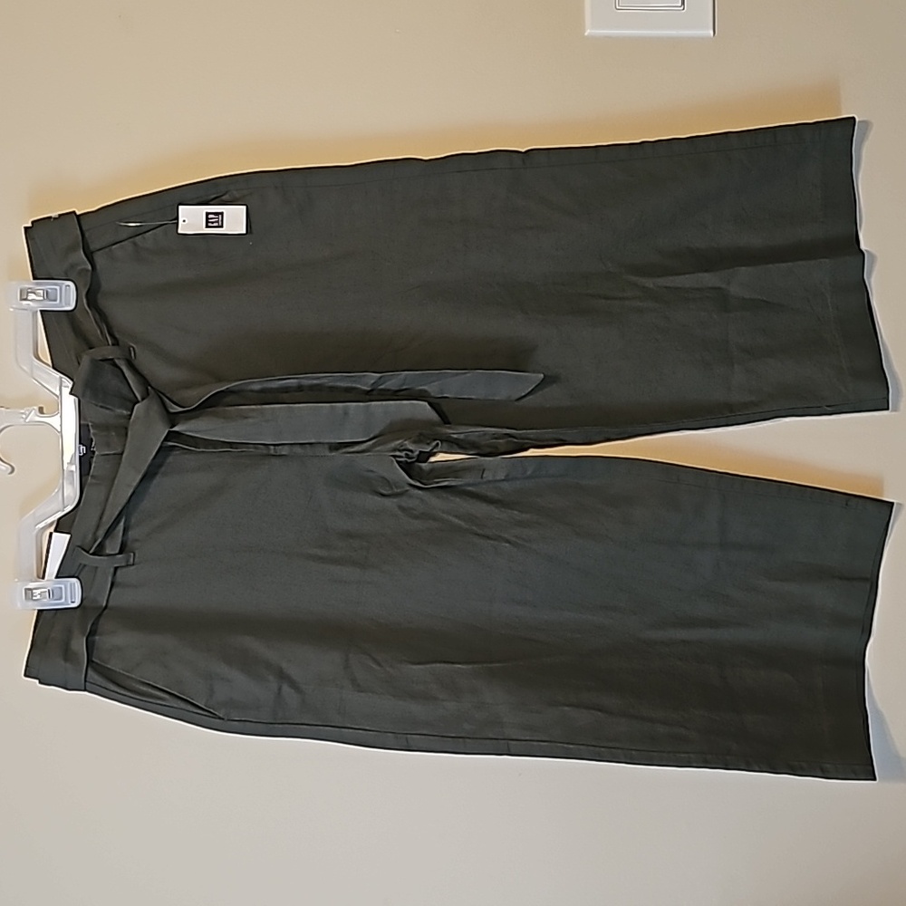Gap Cropped wide leg Pant Size‎ 10 Olive Green